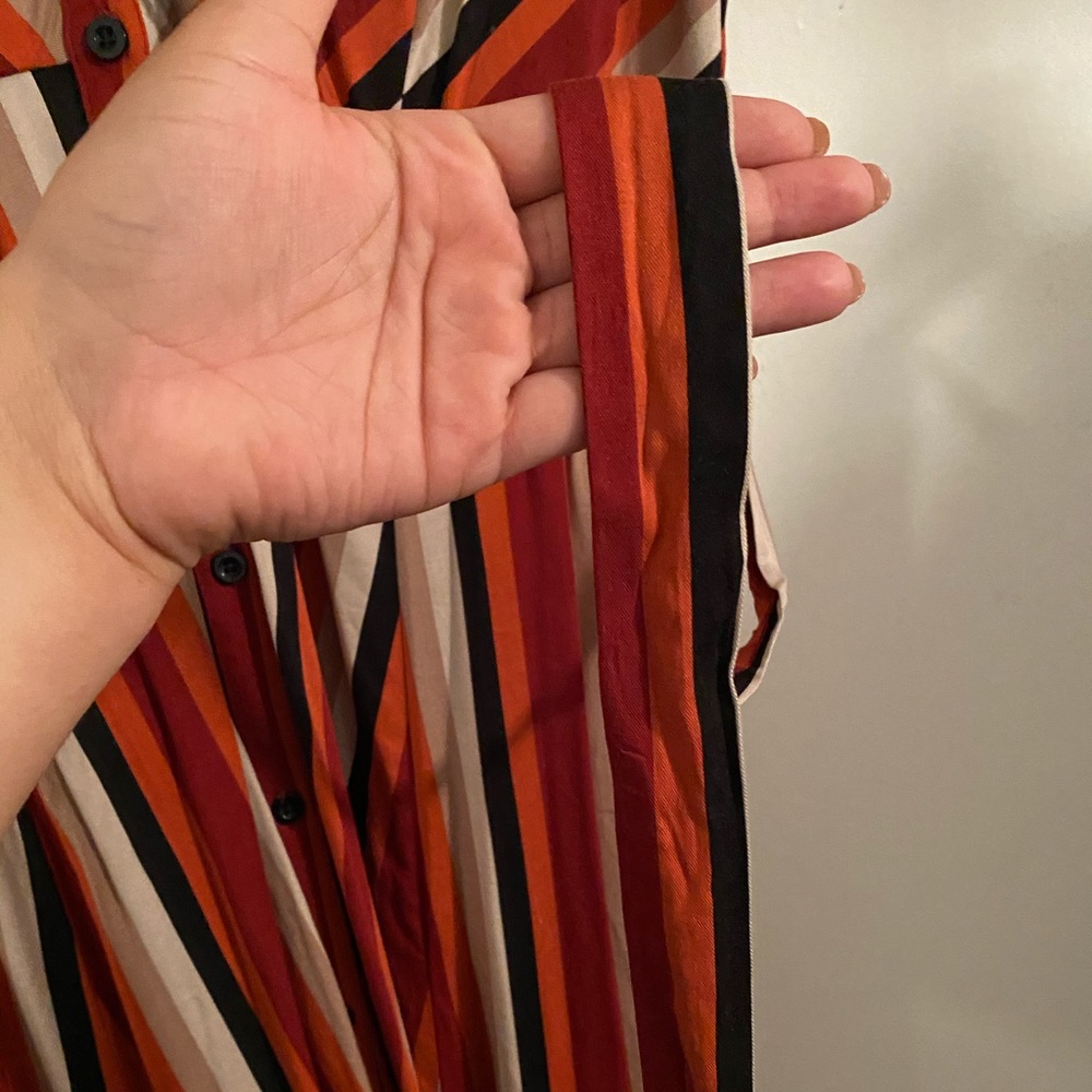 Dress - Picture 8 of 11